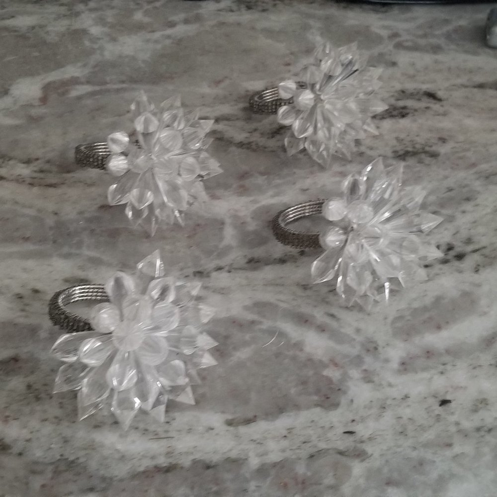 RARE SET 4 DESIGNER KIM SEYBERT FALL HOLIDAY CONSTELLATION SUNBURST NAPKIN RINGS